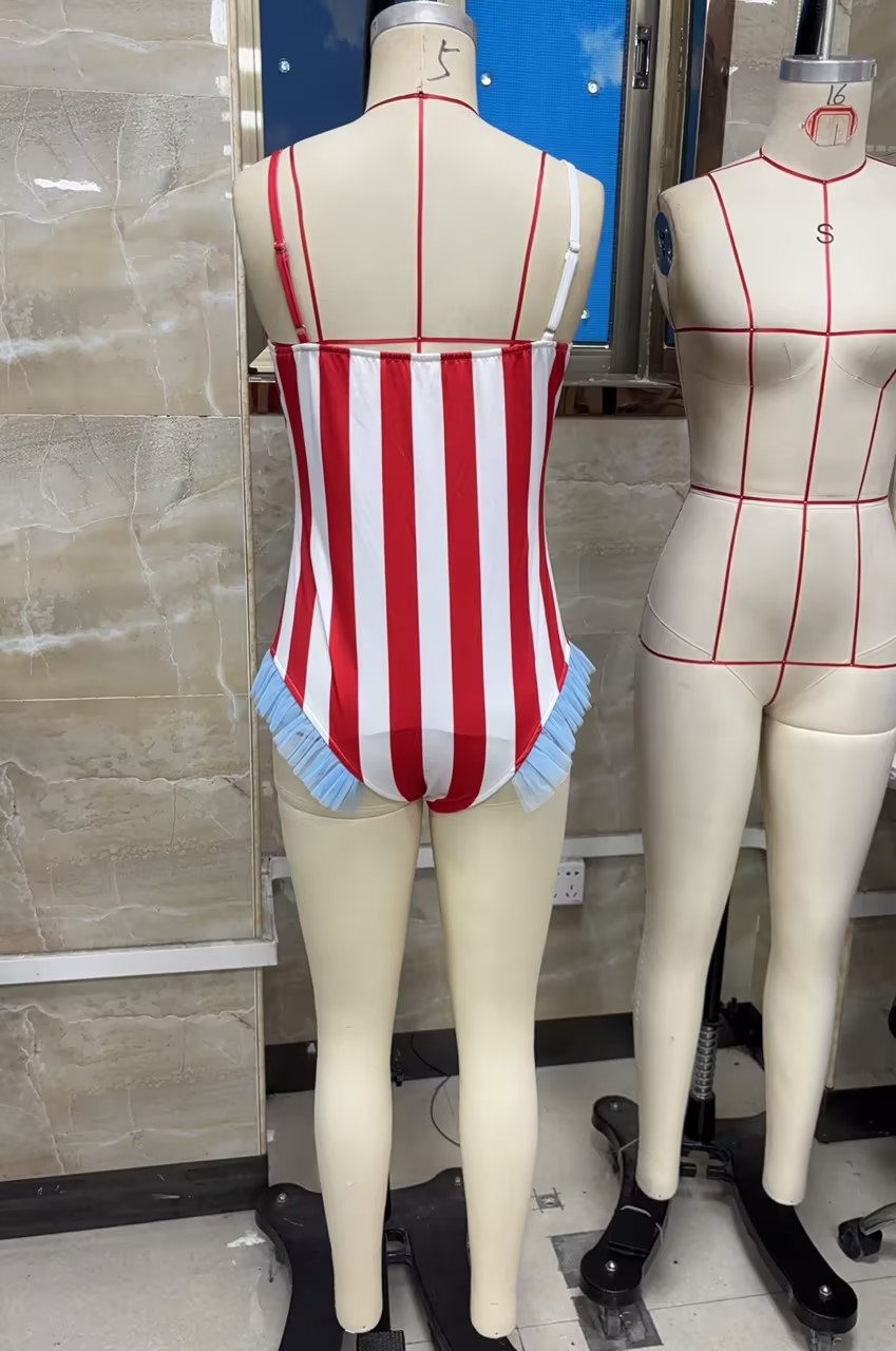 2026 Fashion Women's Carnival  - Sleeveless Jumpsuit 评论和价格